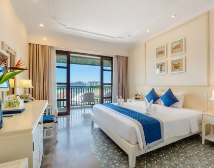 Lantana Luxury Package with USD 618 net for package of 8 nights